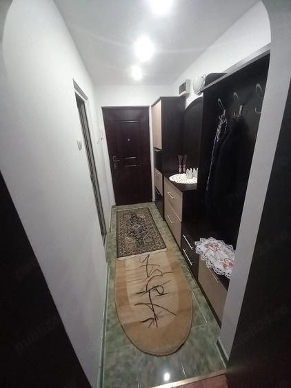 Apartament cu 2 camere semidecomandat în Fălticeni