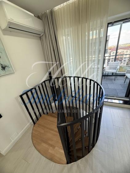 Apartament cu 3 camere, mobilat în Florești