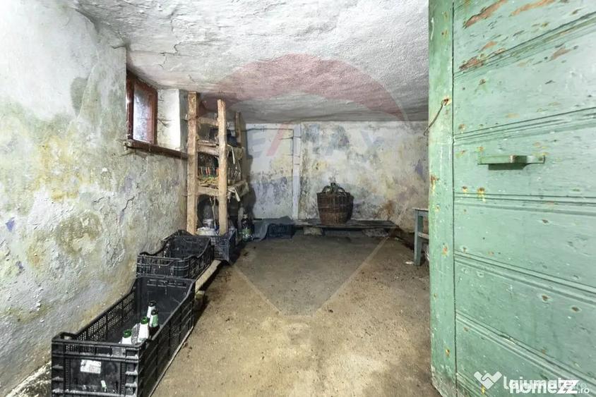 Casă cu 4 camere cu Teren 1068 Mp în Perșani