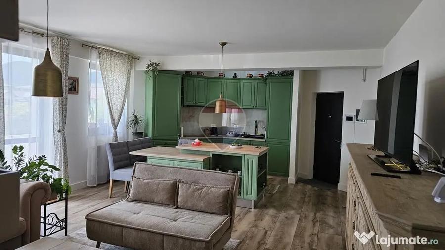 Apartament cu 2 camere decomandat în Central