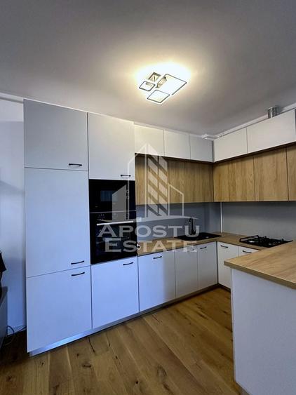 Apartament cu 2 camere decomandat în Spitalul Județean