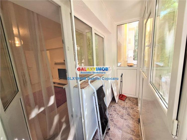 Apartament cu 2 camere semidecomandat, mobilat în Moșilor