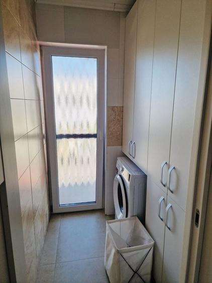 Duplex cu 4 camere cu Canalizare în Centura