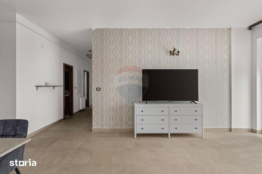 Apartament cu 3 camere decomandat, mobilat în Aurel Vlaicu