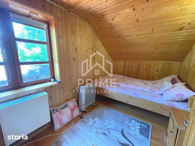 Casă cu 5 camere cu Teren 2000 Mp în Pianu