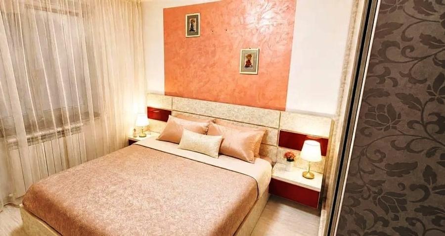 Apartament cu 3 camere decomandat în Obor