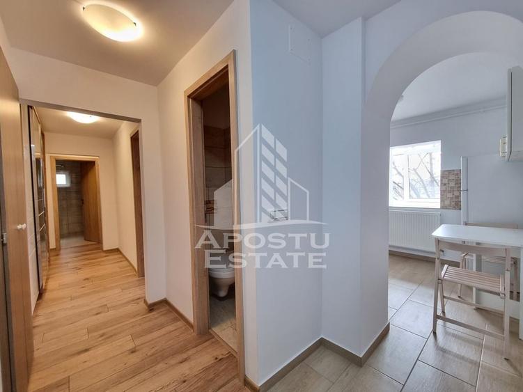 Apartament cu 3 camere decomandat în Lunei