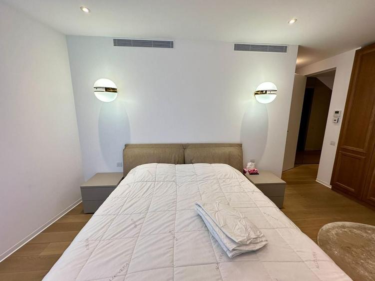 Apartament cu 4 camere decomandat, mobilat în Aviatorilor