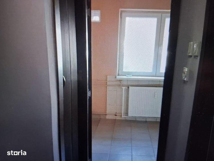 Garsonieră decomandată în Doamna Ghica
