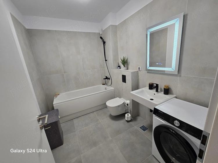 Apartament cu 2 camere decomandat în Central