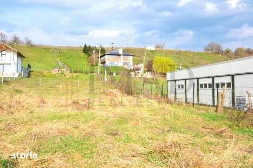 Teren de 800 mp, în Aninoasa