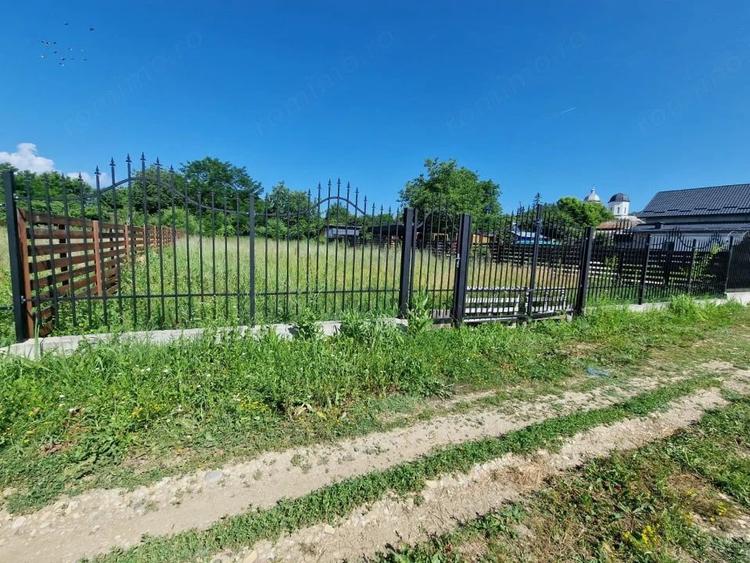 Teren de 589 mp, în Călinești