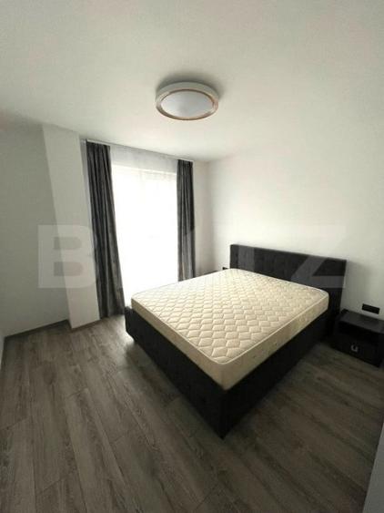 Apartament 3 camere, 65 mp, parcare, 2 balcoane, zona Pod Ma - 4