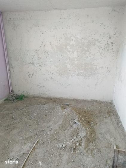 Apartament cu 2 camere decomandat în Mărăței