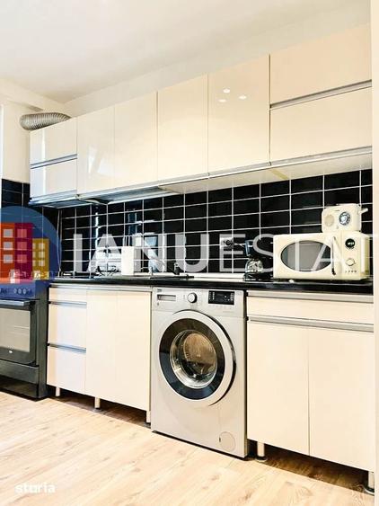 Apartament cu 3 camere decomandat în Berceni