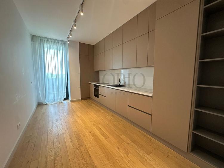 Apartament cu 4 camere în Floreasca