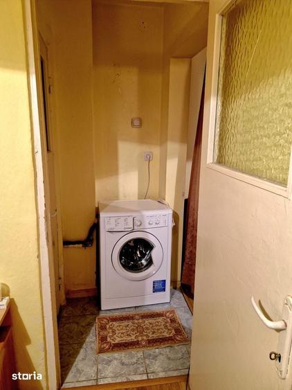 Apartament cu 2 camere semidecomandat în Hipodrom