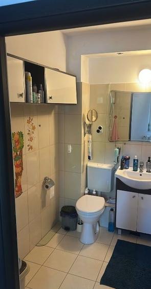 Apartament cu 2 camere decomandat, mobilat în Podul de Fier