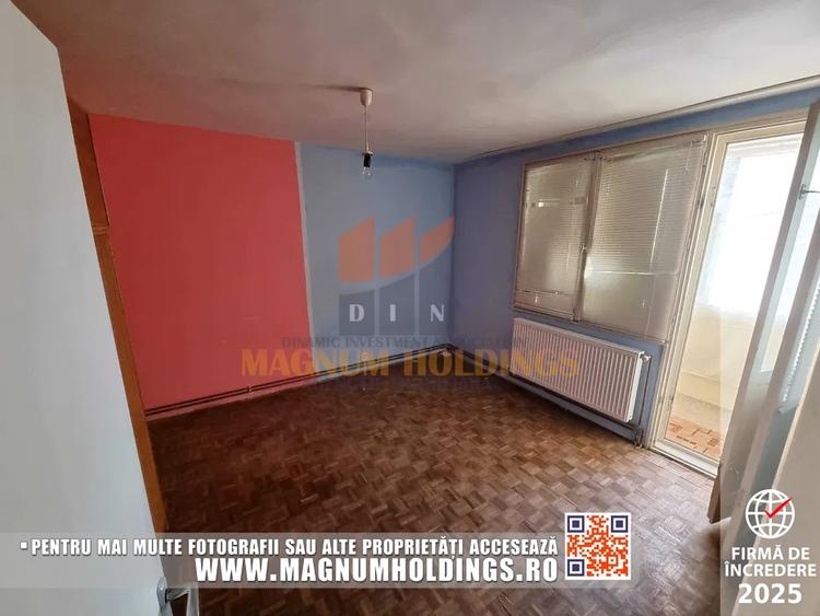 Apartament cu 3 camere decomandat, mobilat în Trivale