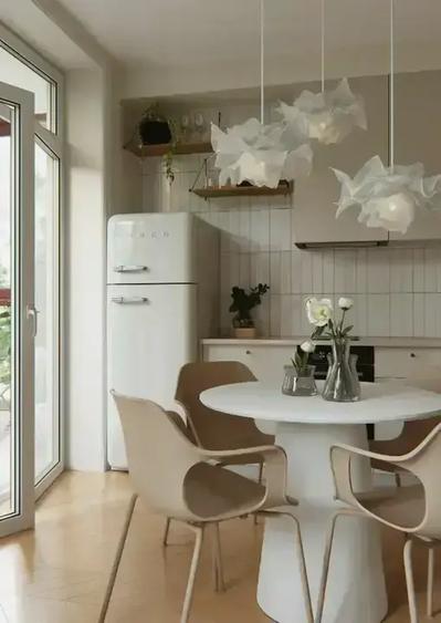 Apartament cu 3 camere decomandat în 1 Decembrie 1918