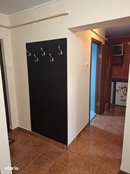 Apartament cu 3 camere decomandat în Unirii Sud