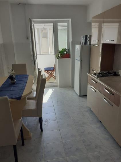 Apartament 2 camere, 51 mp, zona turistică - 4