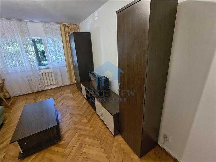 Apartament cu 2 camere decomandat în Zorilor