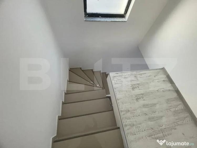 Casă cu 4 camere cu Teren 350 Mp în Malu Mare