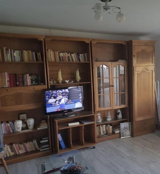 Apartament cu 3 camere decomandat în Găvana