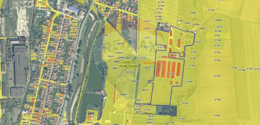 Teren Construcții intravilan de 67249 mp, în Periferie