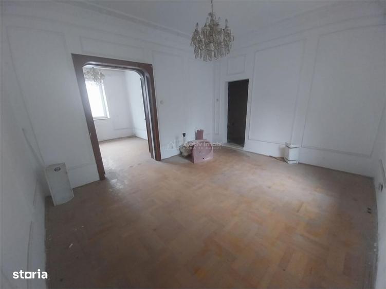 Casă cu 4 camere cu Teren 200 Mp în Știrbei Vodă
