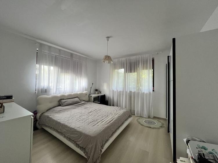 Apartament cu 3 camere decomandat în Bucureștii Noi