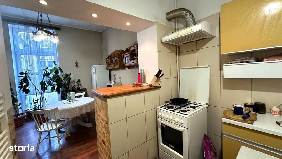 Apartament cu 3 camere decomandat în Ultracentral