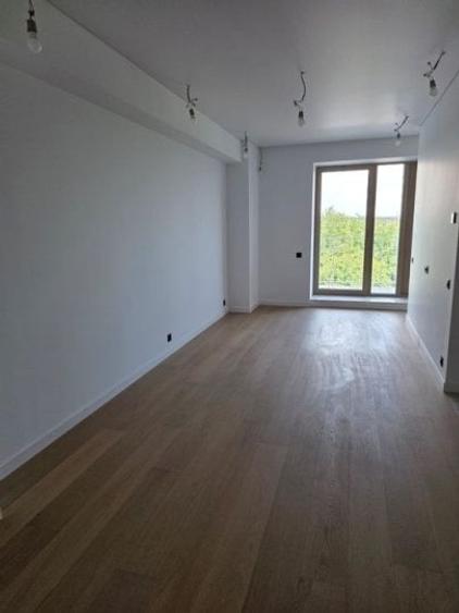 Apartament cu 2 camere semidecomandat în Pipera