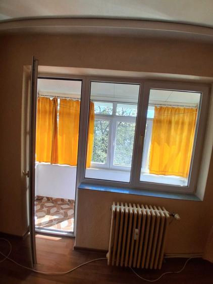 Apartament cu 2 camere nedecomandat în Central