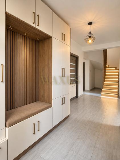 Duplex cu 5 camere cu Canalizare în Dezmir