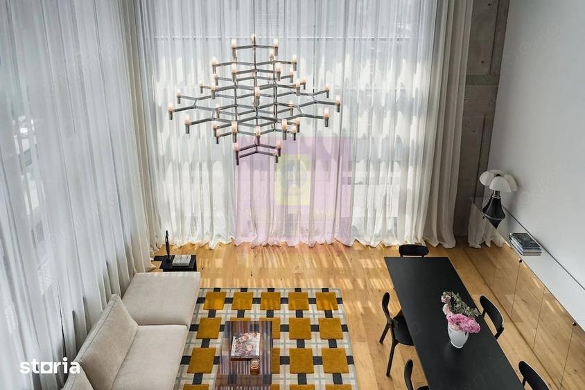 Apartament cu 4 camere semidecomandat în Pipera