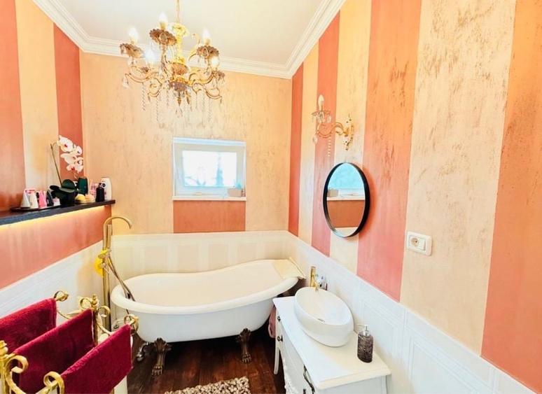 Apartament cu 2 camere decomandat în Ghiroda