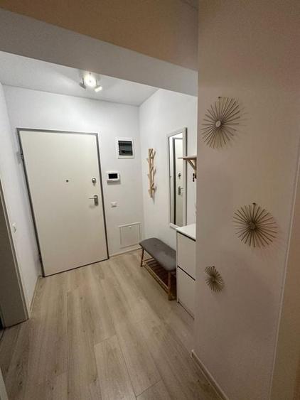 Apartament cu 2 camere semidecomandat în