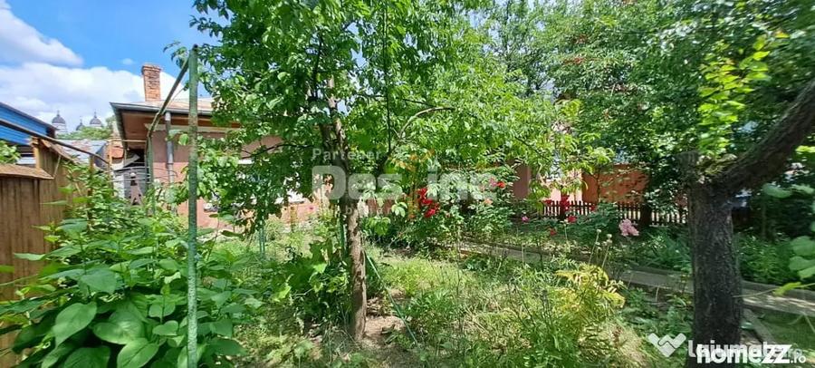 Casă cu 4 camere cu Teren 366 Mp în Central