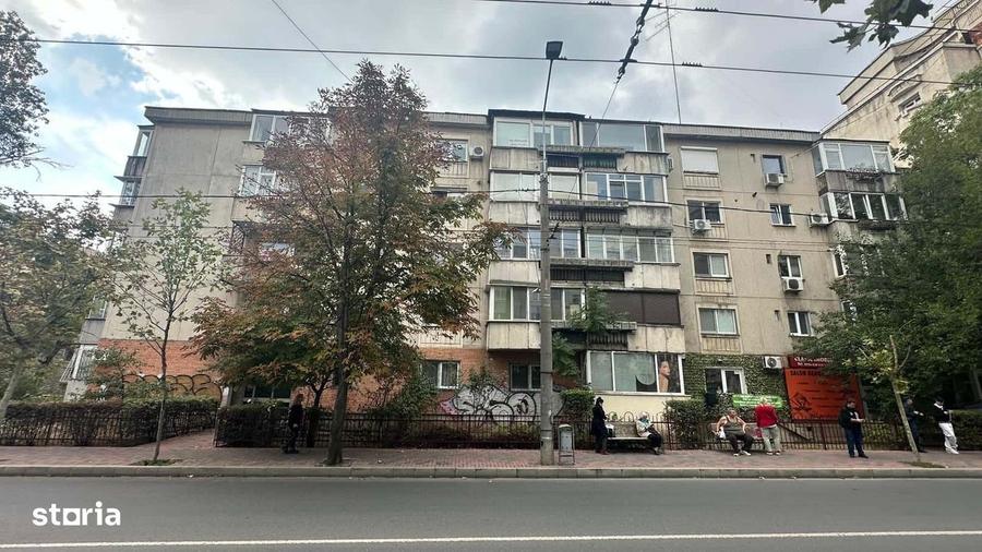 BD.DECEBAL, Apartament cu 3 camere decomandate - 90 mp- etaj 4/4, - 15