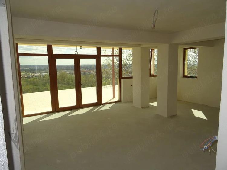 Casă cu Teren 640 Mp în Dealuri Oradea