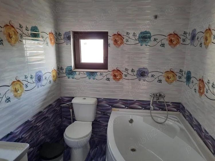 Casă cu 6 camere cu Teren 400 Mp în Central