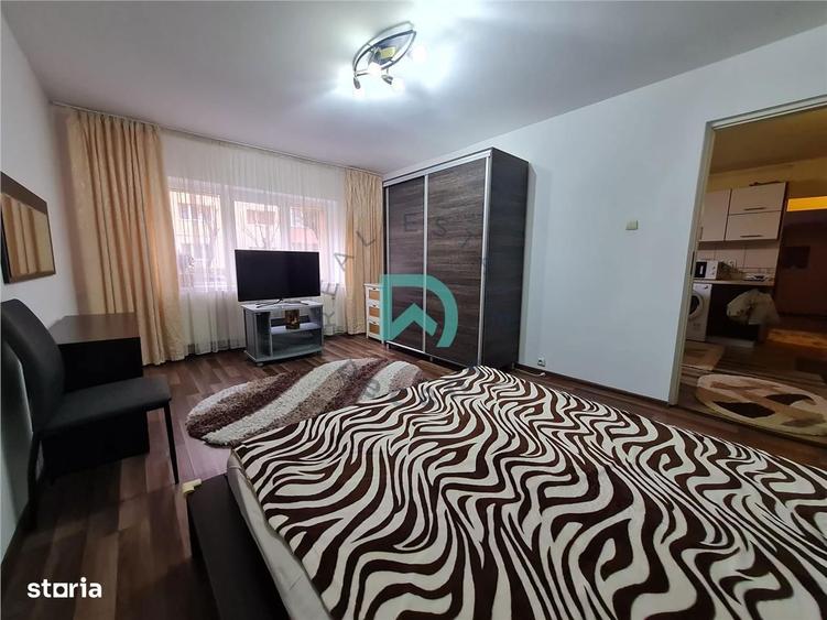 Apartament cu 2 camere decomandat, mobilat în Valea Cetății