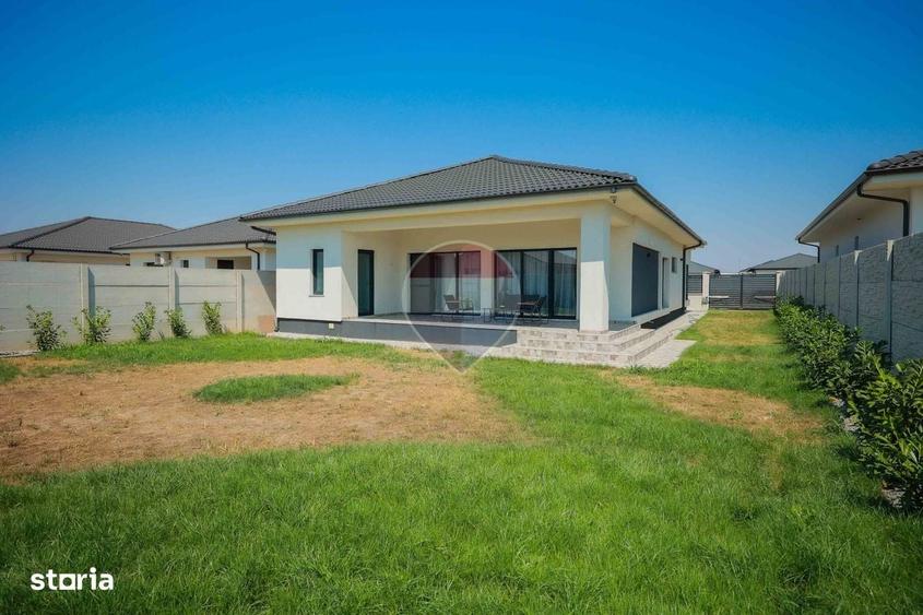 Casa moderna cu 4 camere de inchiriat in Santandrei - 8