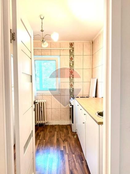 Apartament cu 2 camere decomandat în Băneasa