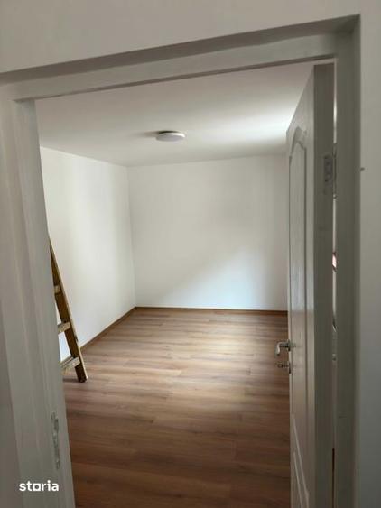 Casă cu 4 camere cu Teren 95 Mp în Rahova