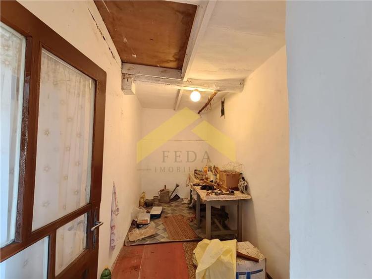 Casă individuală cu 4 camere cu Teren 1400 Mp în Variașu Mic