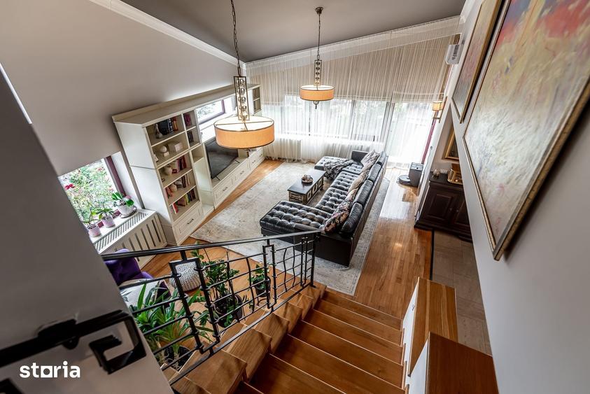 Casă cu 6 camere cu Teren 1015 Mp în Pârneava