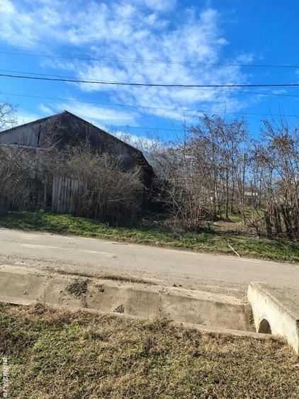 Teren de 2364 mp, în Brăhășești